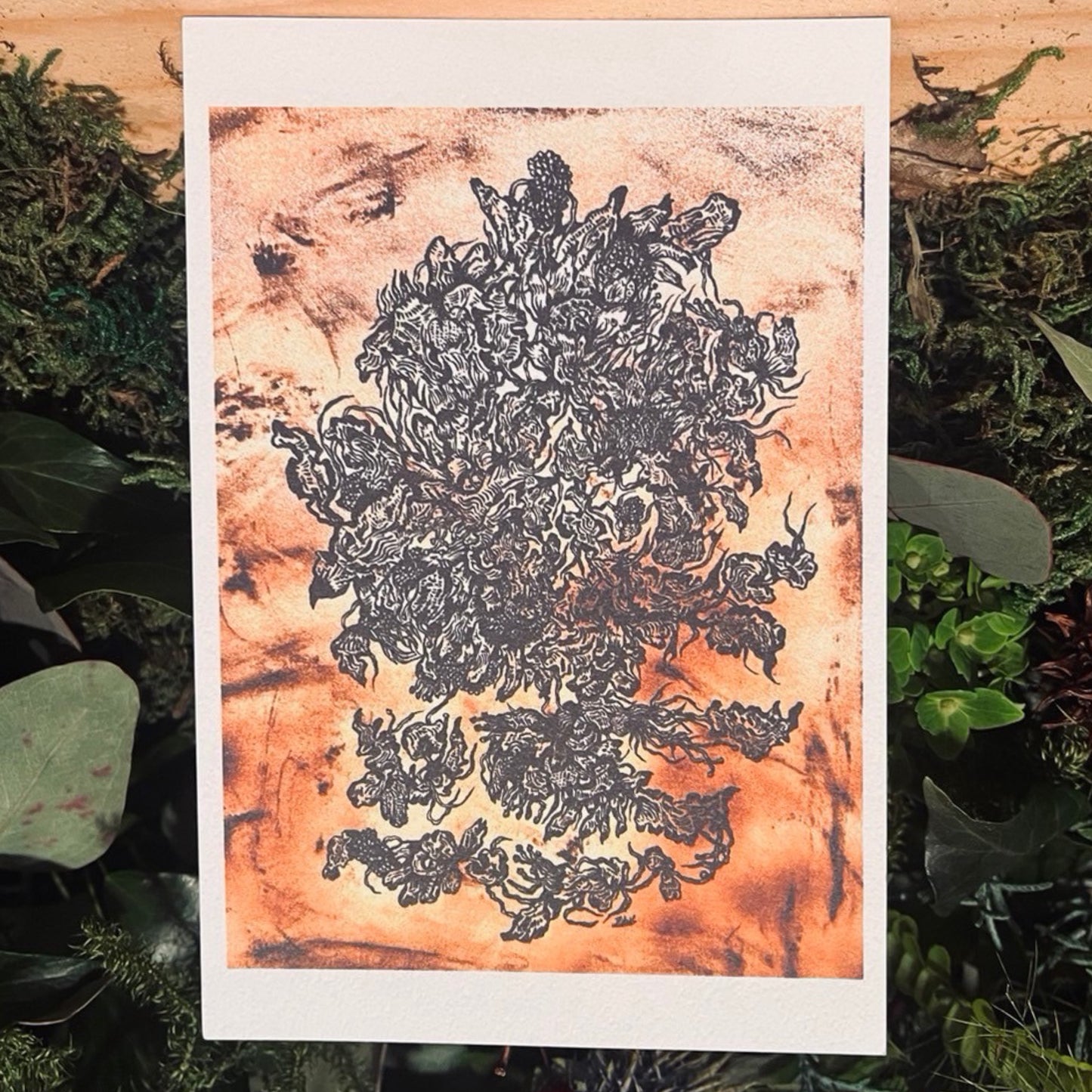 “Low Frequency Sound” ポストカードセット